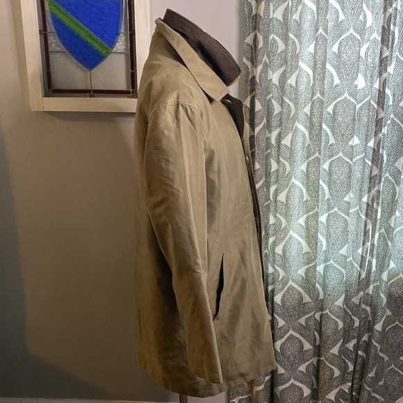 Lauren Ralph Lauren Men's Classic Tan Coat With Removable Quilted Lining - Picture 6 of 15